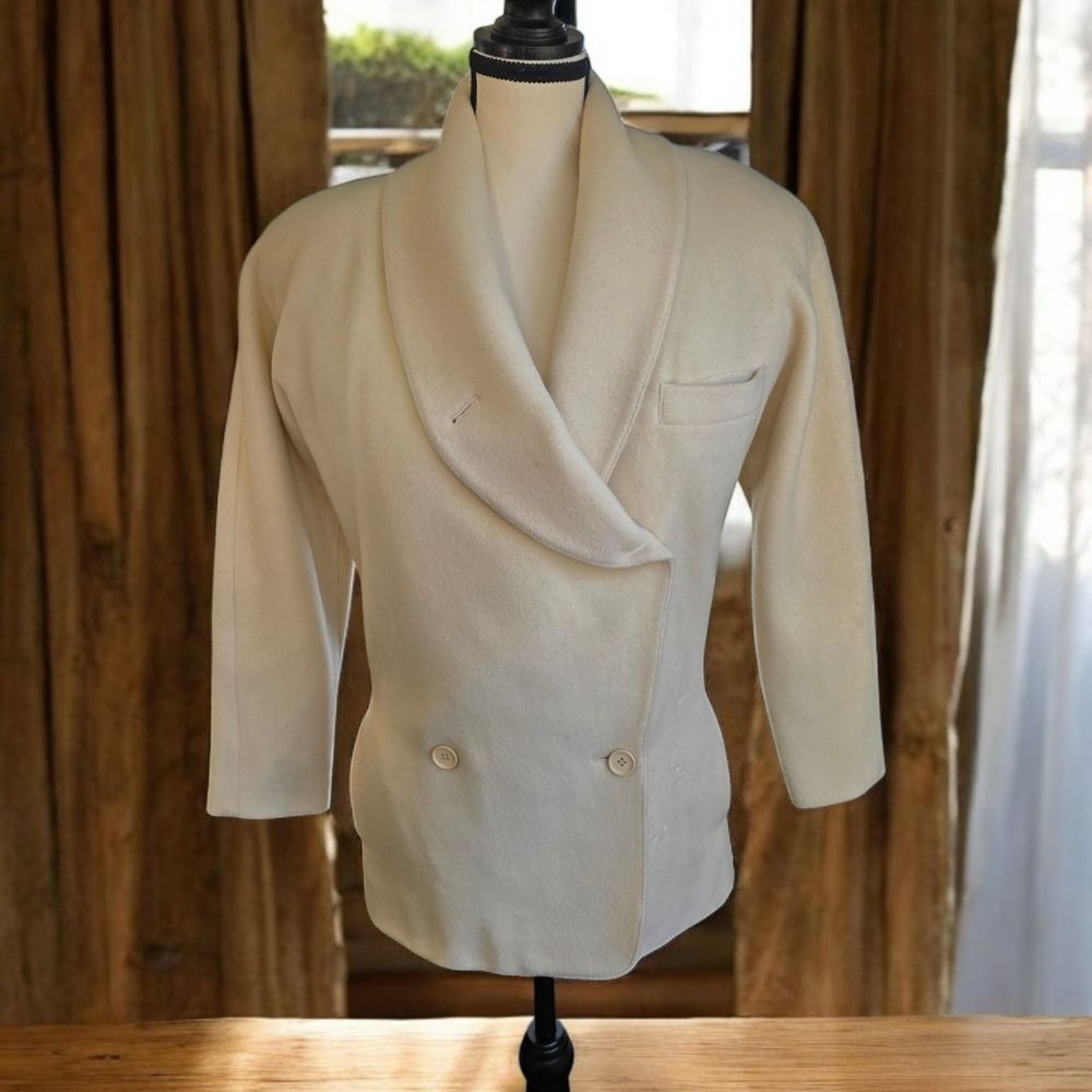 Vintage Women's Basile Made in Italy Winter White Jacket